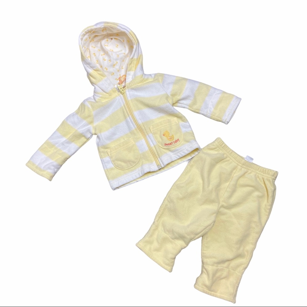 Carter’s Striped Duck Outfit Size 3M